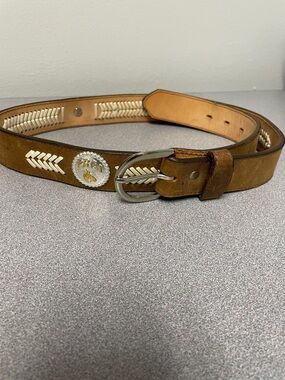 Brown Leather Western Belt with White Stitch Accents